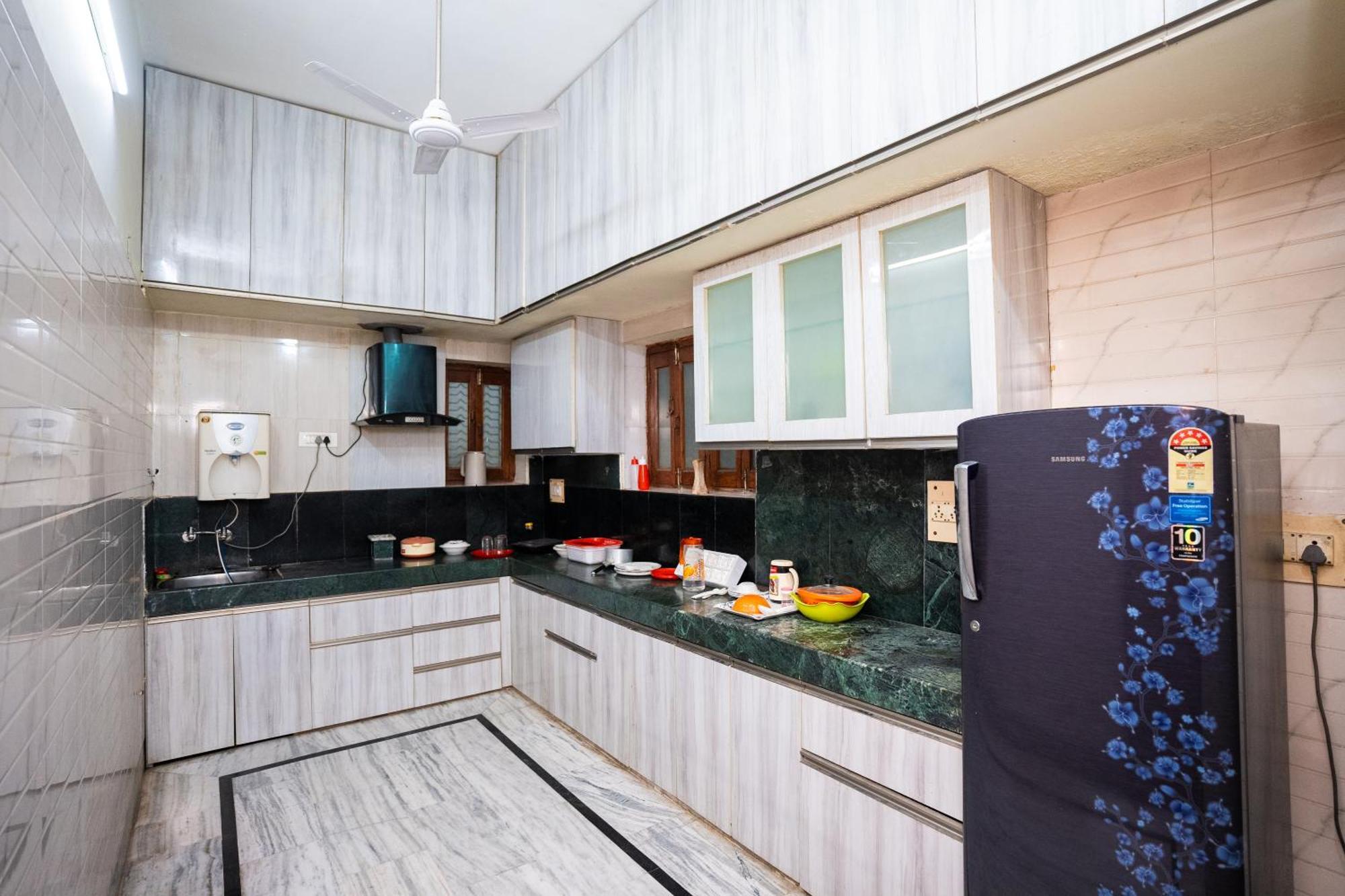 Holiday home 4bhk Ground Floor Star Recidency *