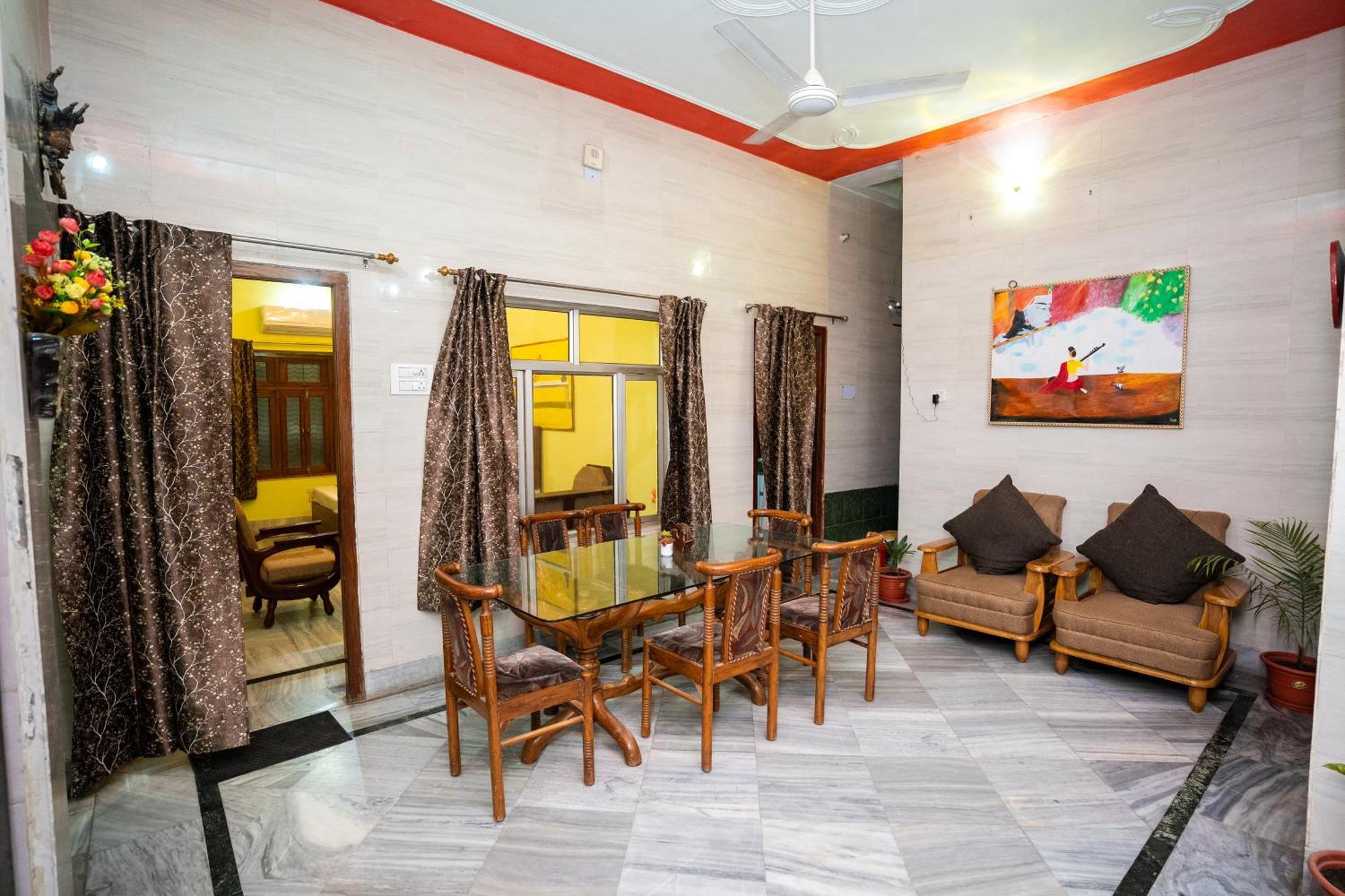 4bhk Ground Floor Star Recidency * Varanasi